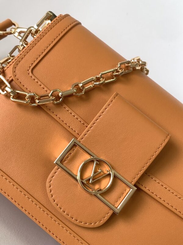 LV  Dauphine Soft MM  Orange SIZE:24 x 17 x 9 cm